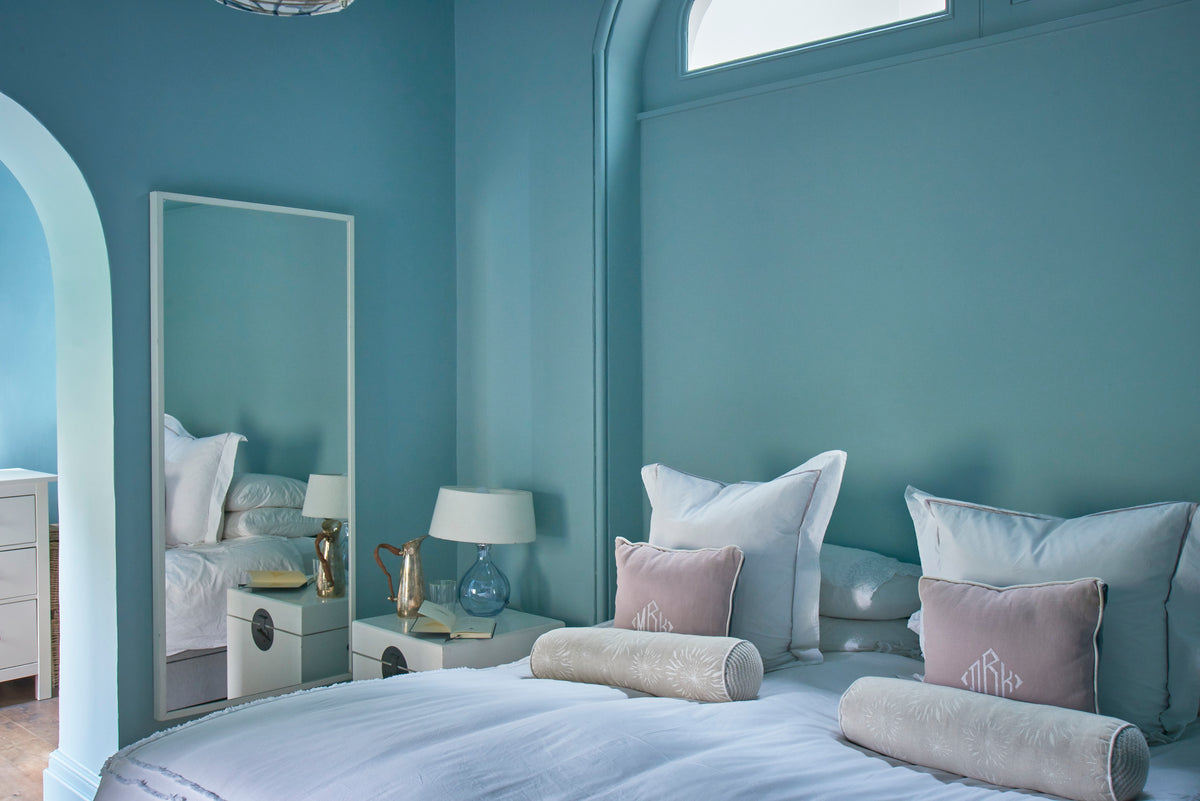 Melissa del Bono|Enda Bowe